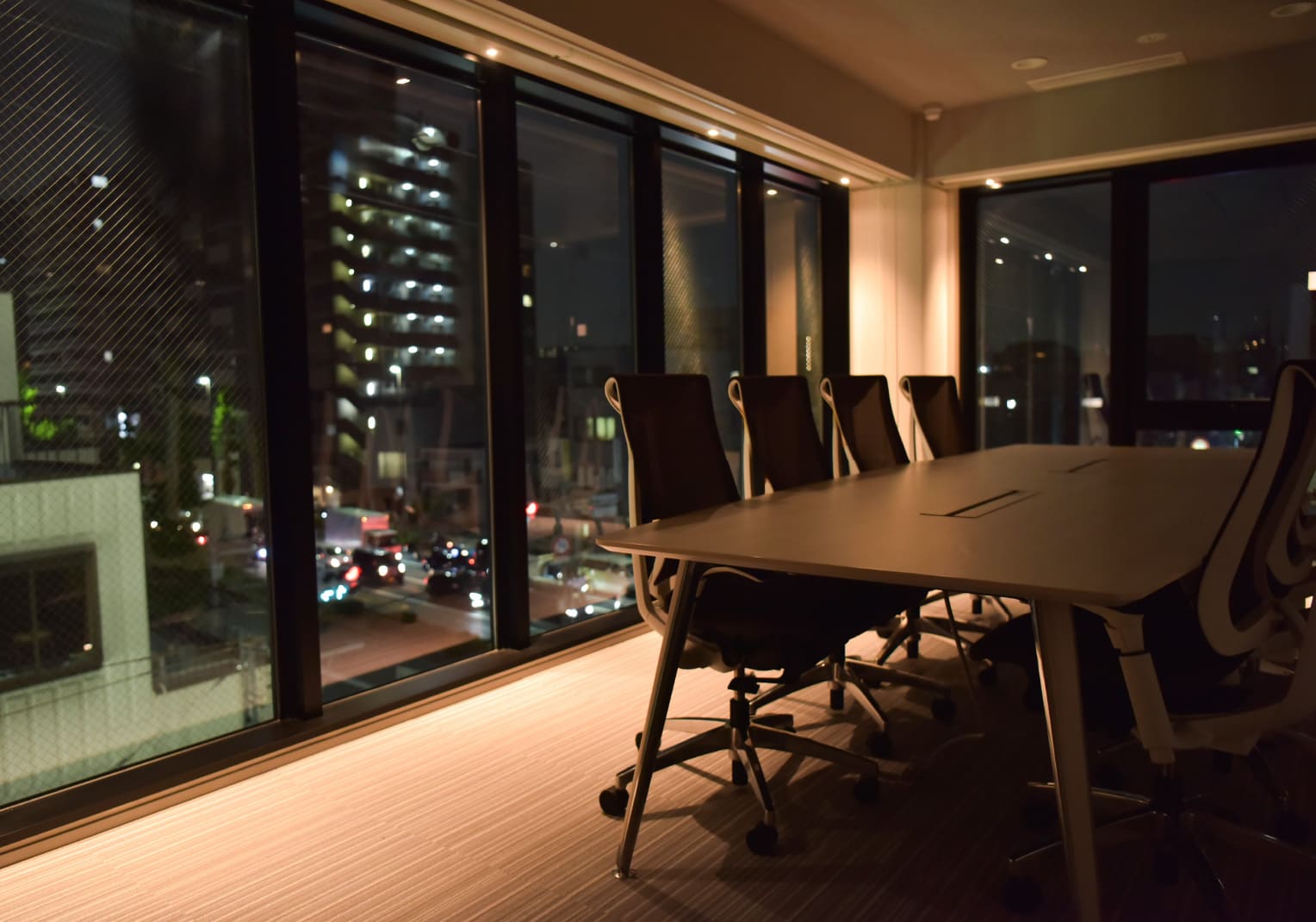 企業の“これから”に応える都市型プレミアムオフィス