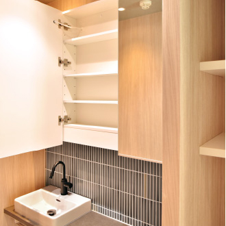 オフィス（2F〜10F）