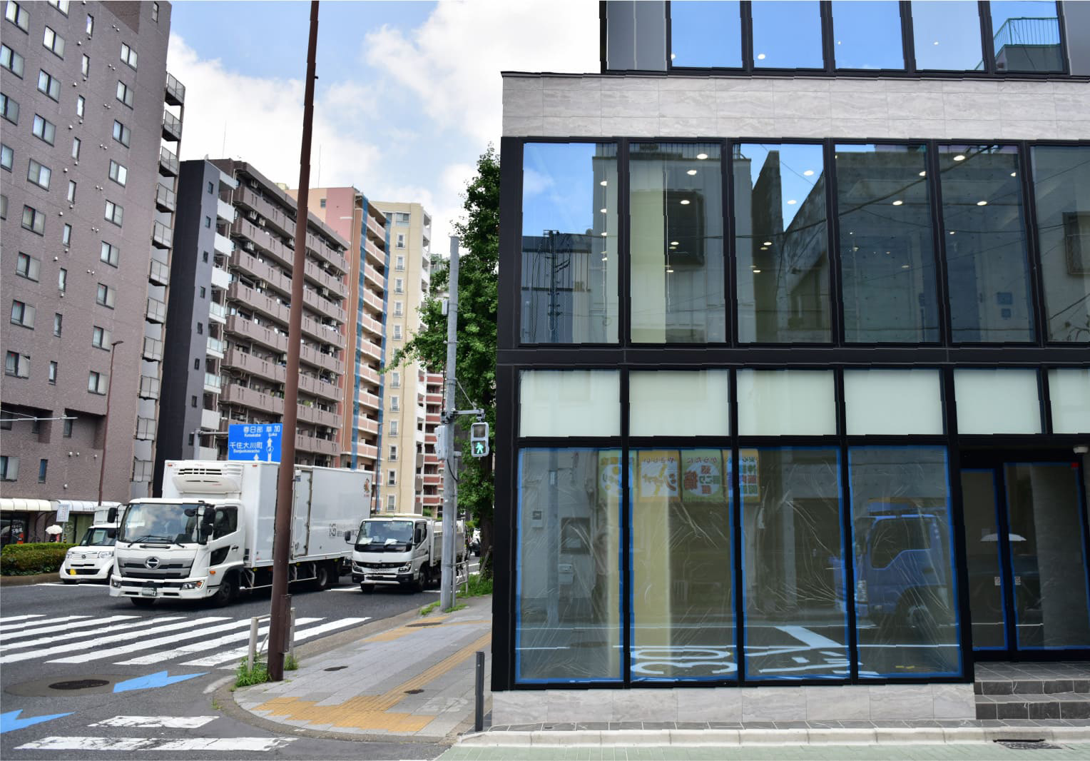 10階建てのビルは時間帯によって移り変わる北千住の眺望が魅力的